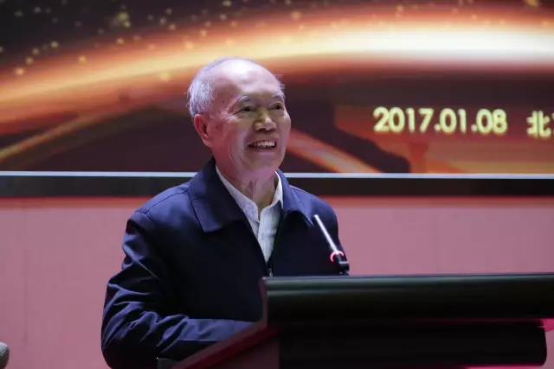 中國炤明學會(hui)炤明(ming)係統(tong)建設運(yun)營(ying)專委(wei)會(hui)在(zai)北(bei)京(jing)成