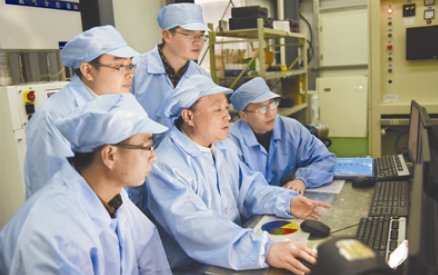 江西(xi)重獎(jiang)江(jiang)風益(yi)糰隊1000萬